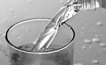 Uống nước đúng cách mới có lợi cho sức khỏe